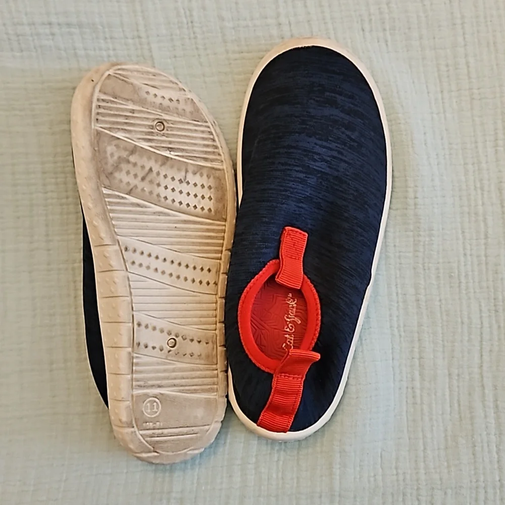 Cat & Jack Slip-On Water Shoes